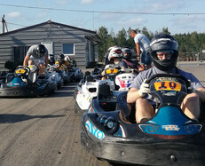 Outdoor Karting - 20 min racing